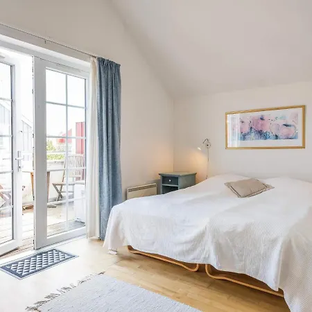 Ix Apartment